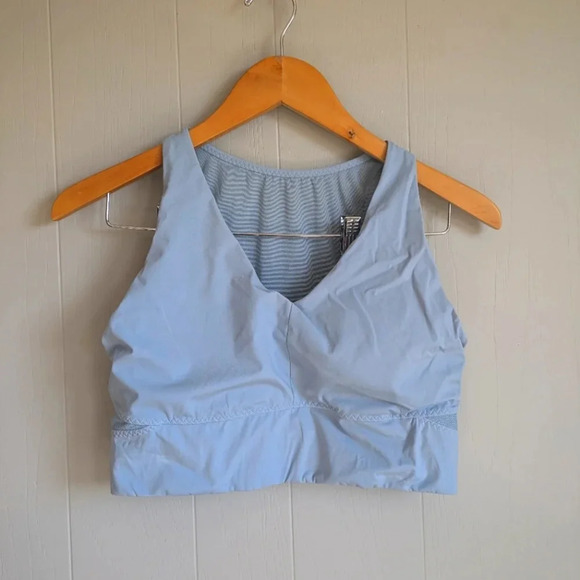 Athleta Blue Shine Longline Sports Bra size Medium in Gray Blue Performance - Picture 1 of 6